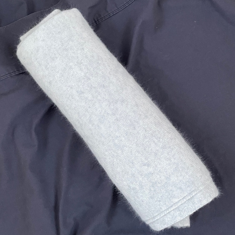 J. Crew Light Gray Oversized Cashmere Scarf - Picture 3 of 6